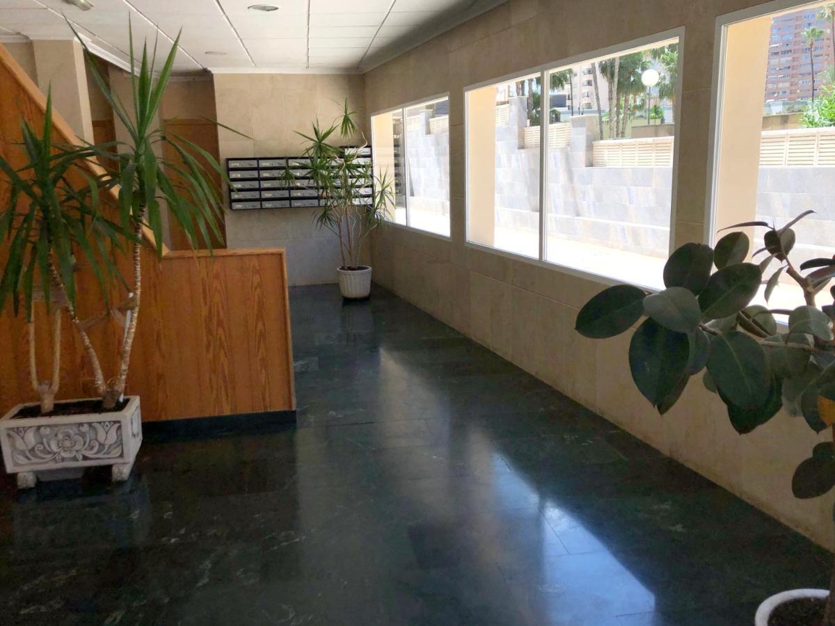 Holiday Apt Niza 10B Μπένιντορμ Εξωτερικό φωτογραφία