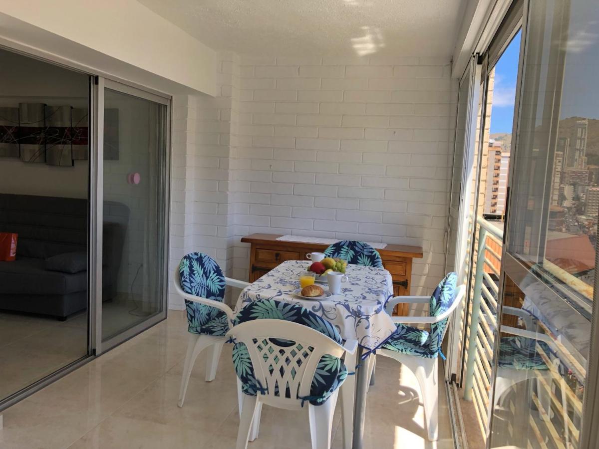 Holiday Apt Niza 10B Μπένιντορμ Εξωτερικό φωτογραφία