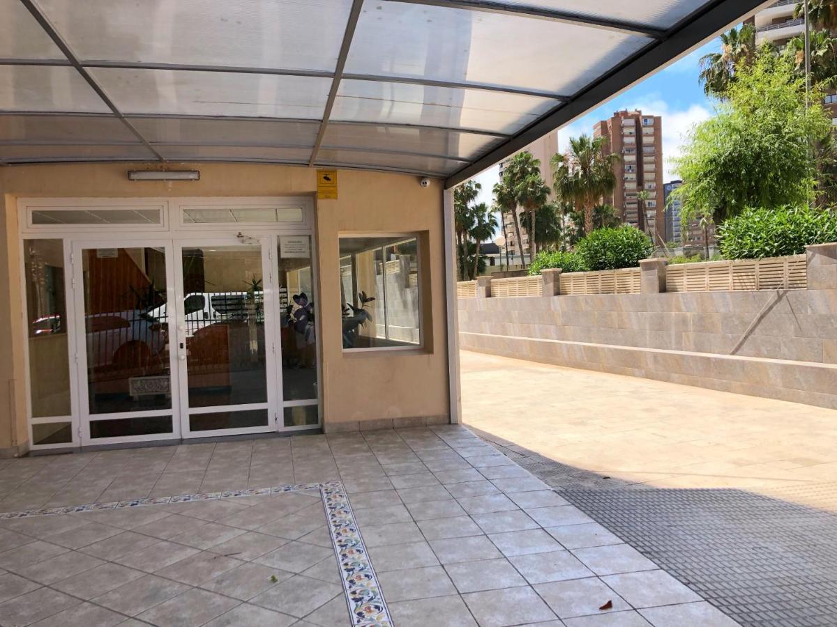Holiday Apt Niza 10B Μπένιντορμ Εξωτερικό φωτογραφία