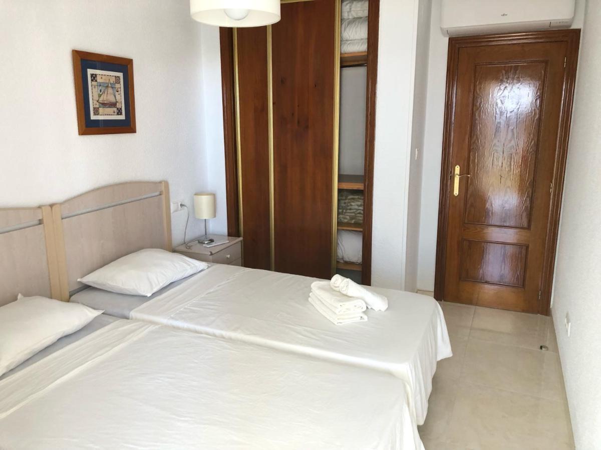 Holiday Apt Niza 10B Μπένιντορμ Εξωτερικό φωτογραφία