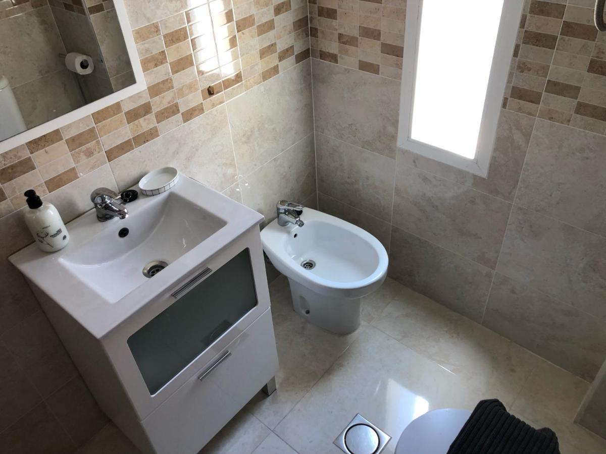Holiday Apt Niza 10B Μπένιντορμ Εξωτερικό φωτογραφία
