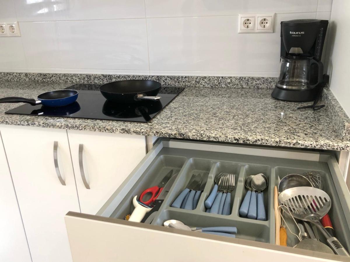 Holiday Apt Niza 10B Μπένιντορμ Εξωτερικό φωτογραφία